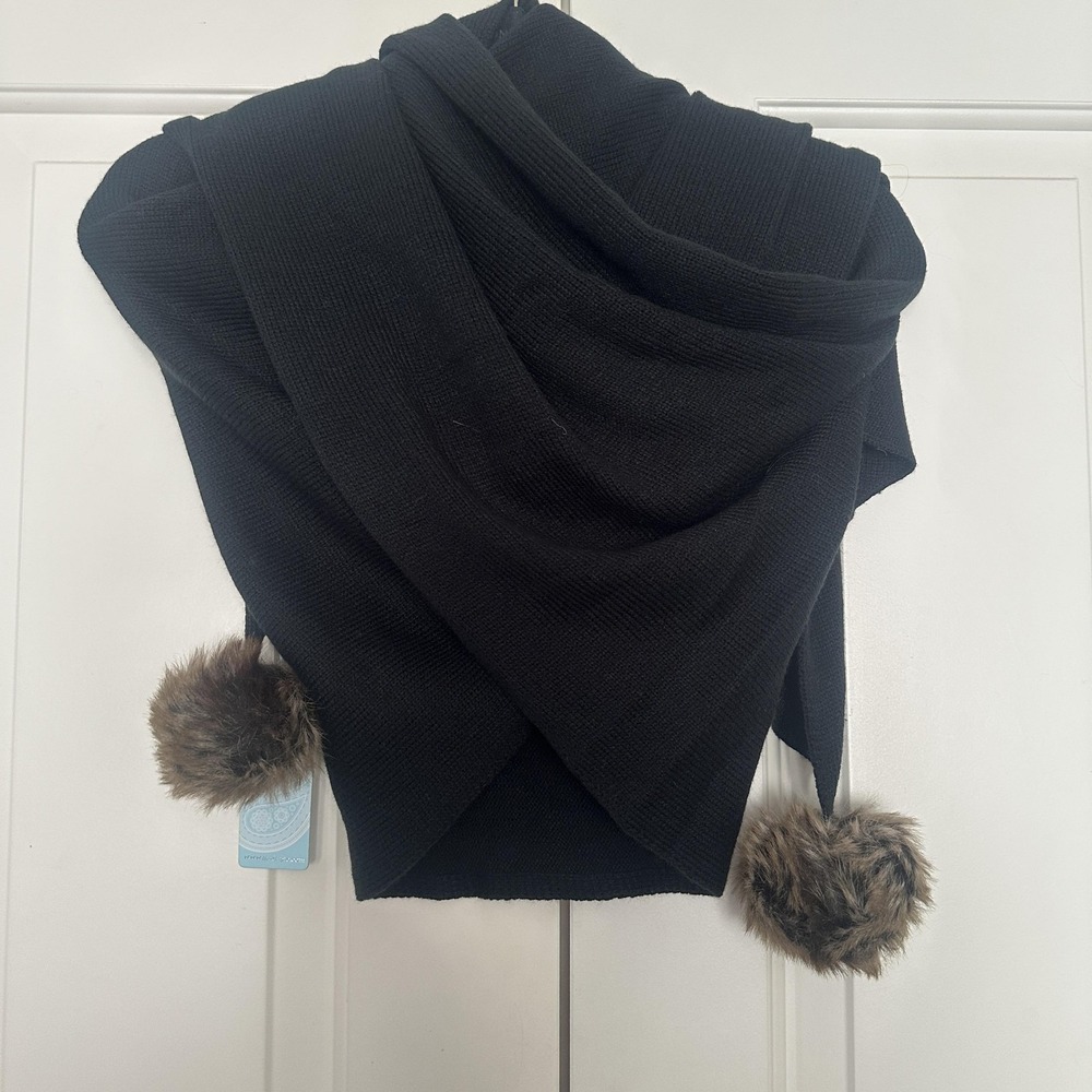 Mud Pie Scarf Womens One Size Black Knit Pom Pom Faux Fur Wrap Shawl Winter